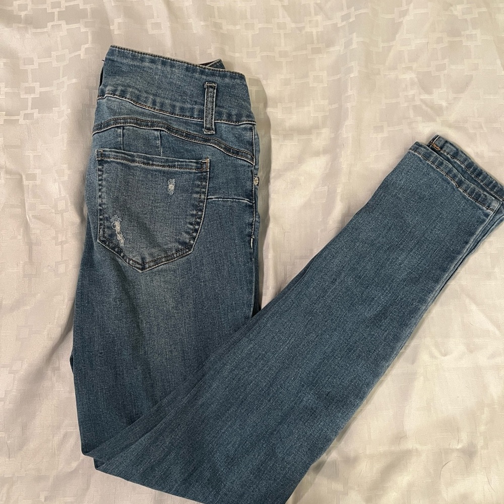 Cute High Waisted Jeans